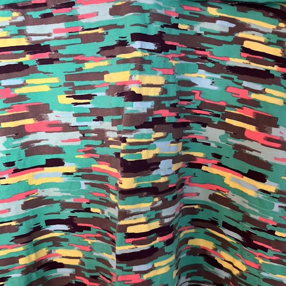 Patagonia sundress-sporty & flattering! These colors really POP! Size M - Picture 3 of 5